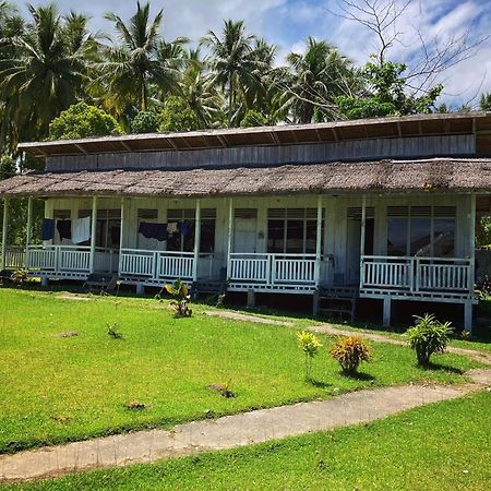 Pristine Paradise Dive Resort - Togean Islands, Una Una Pulau Unauna Экстерьер фото
