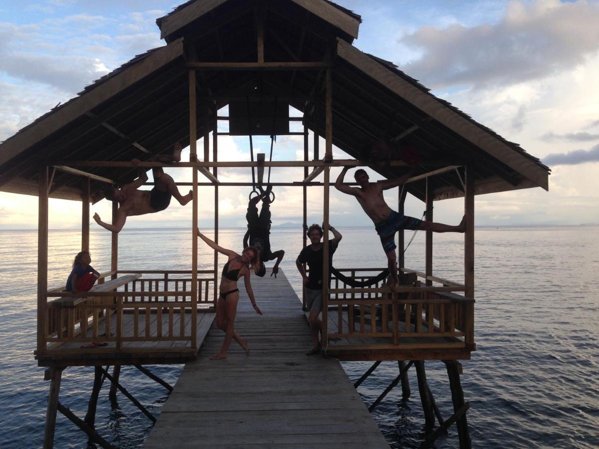 Pristine Paradise Dive Resort - Togean Islands, Una Una Pulau Unauna Экстерьер фото