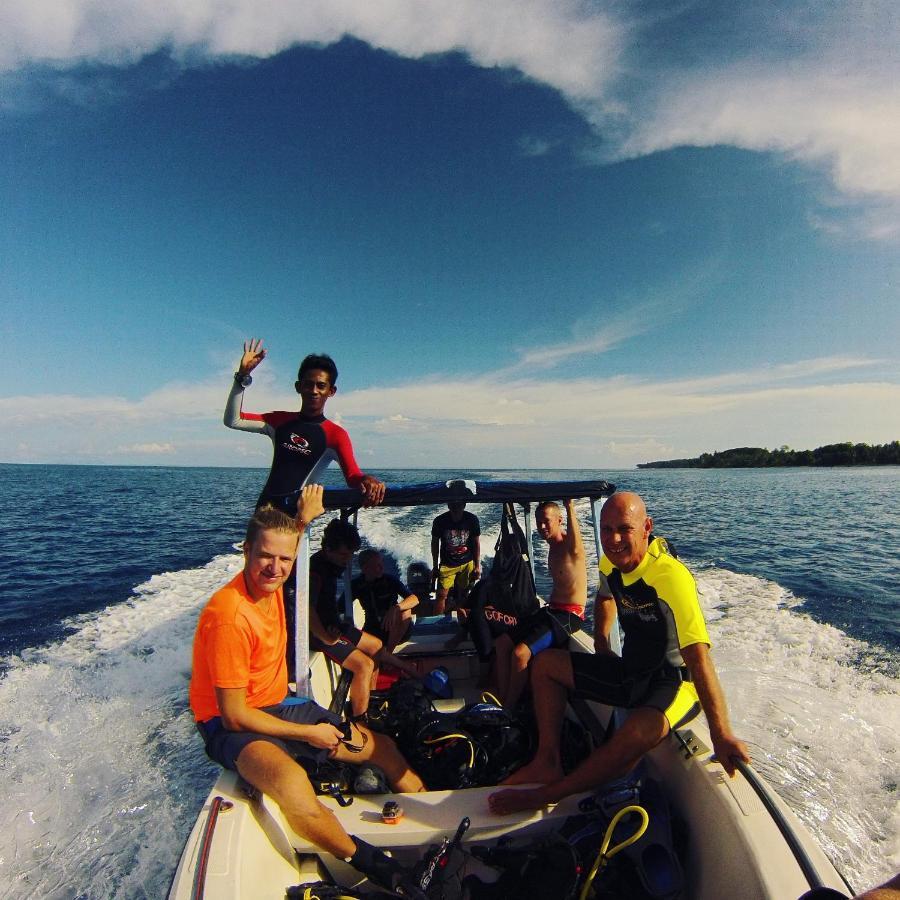 Pristine Paradise Dive Resort - Togean Islands, Una Una Pulau Unauna Экстерьер фото