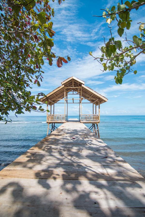 Pristine Paradise Dive Resort - Togean Islands, Una Una Pulau Unauna Экстерьер фото