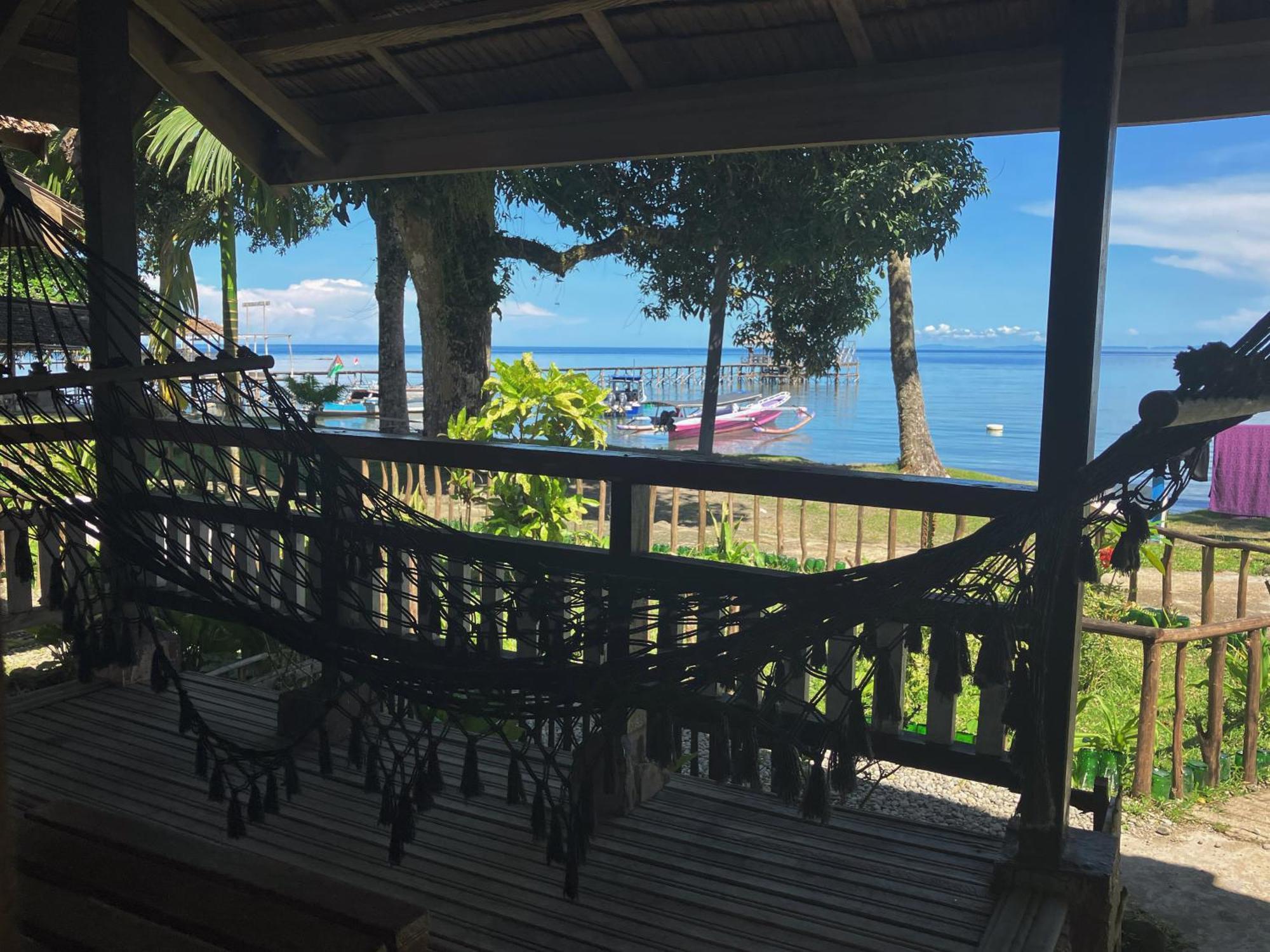 Pristine Paradise Dive Resort - Togean Islands, Una Una Pulau Unauna Экстерьер фото
