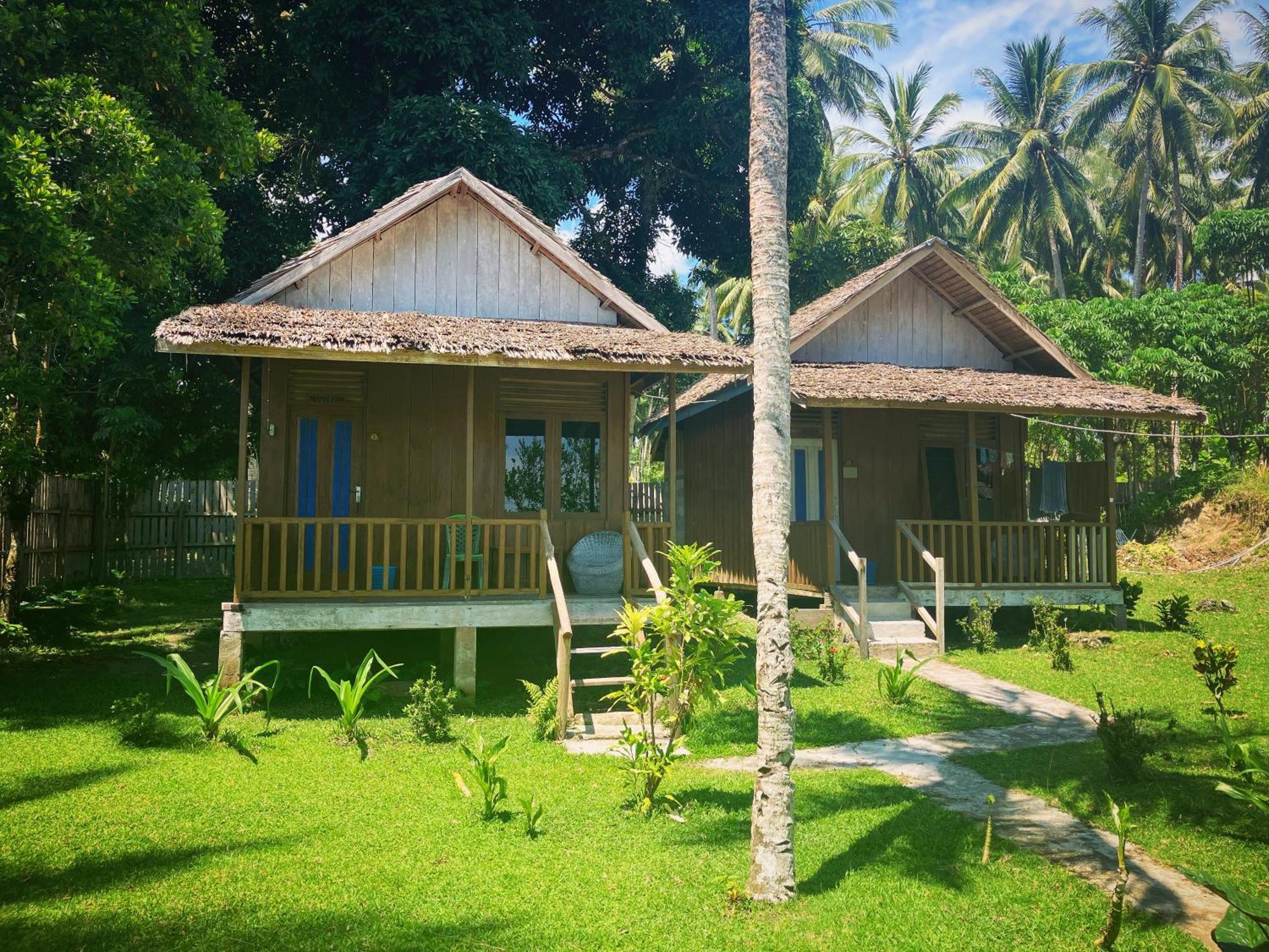 Pristine Paradise Dive Resort - Togean Islands, Una Una Pulau Unauna Экстерьер фото