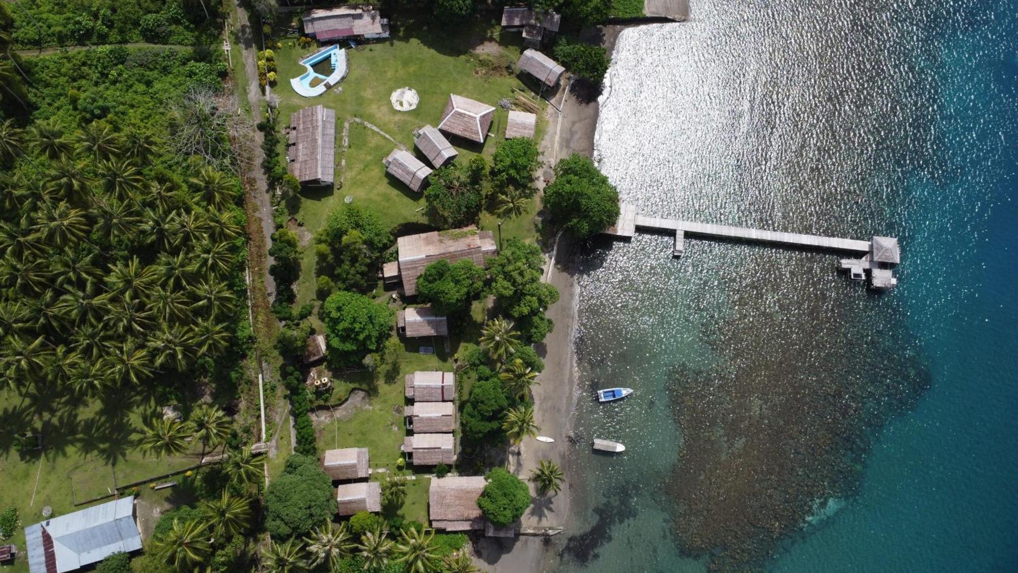 Pristine Paradise Dive Resort - Togean Islands, Una Una Pulau Unauna Экстерьер фото